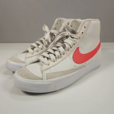 Nike Blazer Mid 77 GS Platinum Tint Crimson Size 7Y Mens 7 Womens 8.5 DA4086-004