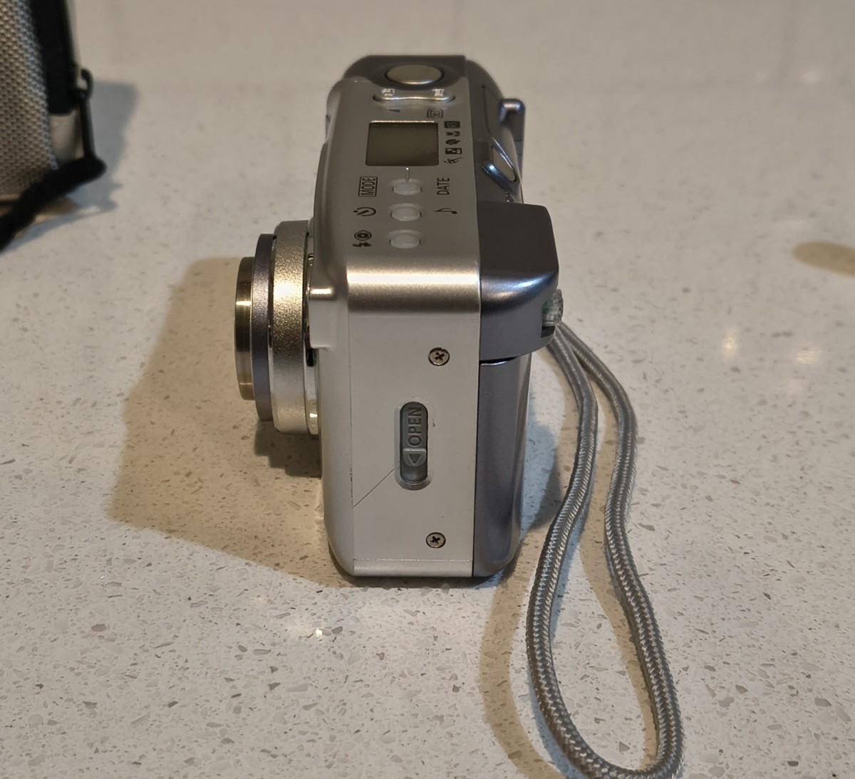 Canon Sure Shot Z155 Caption 35mm Point & Shoot Film Camera for