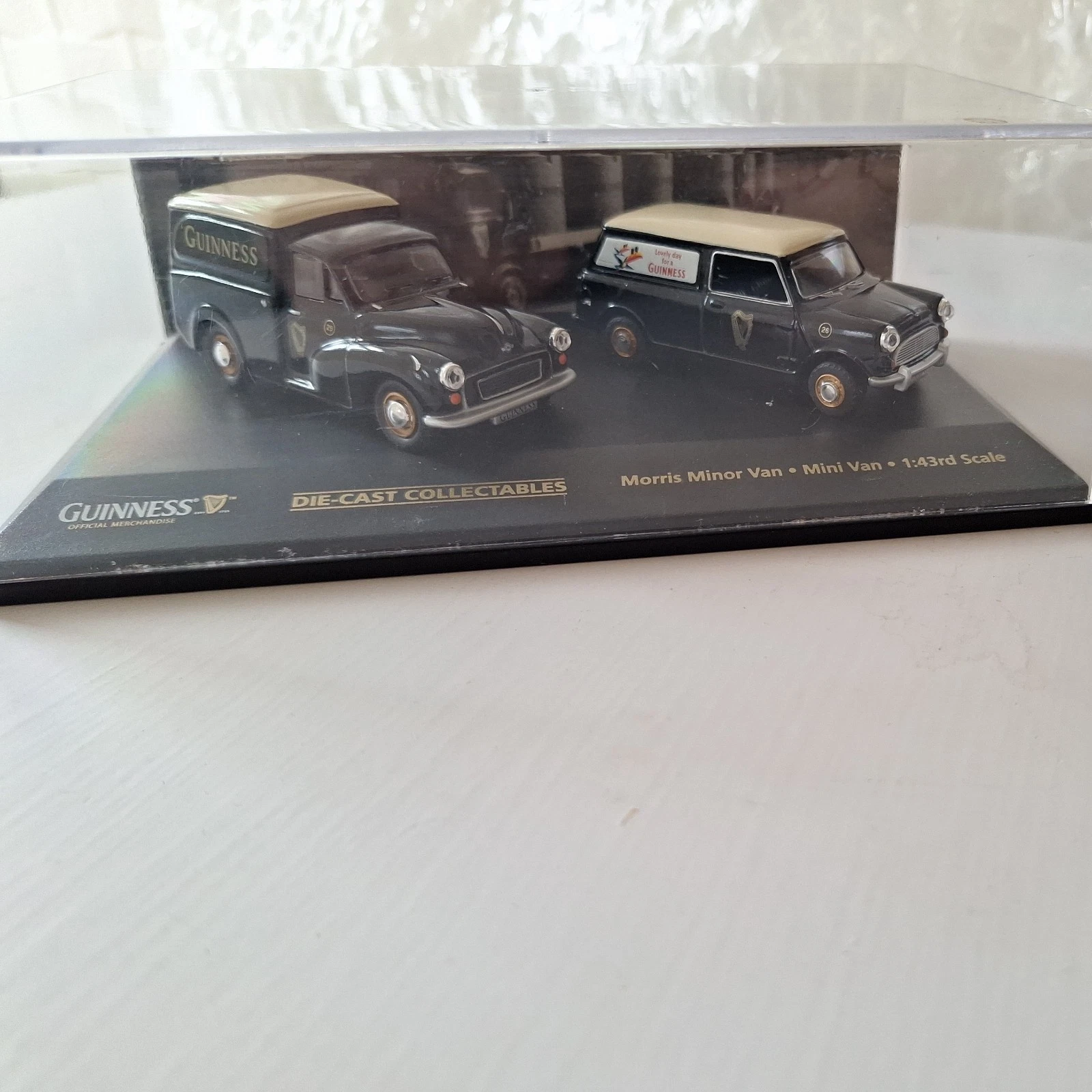 VANS oxford diecast vintage Guinness model car set morris Minor Van & Mini Van