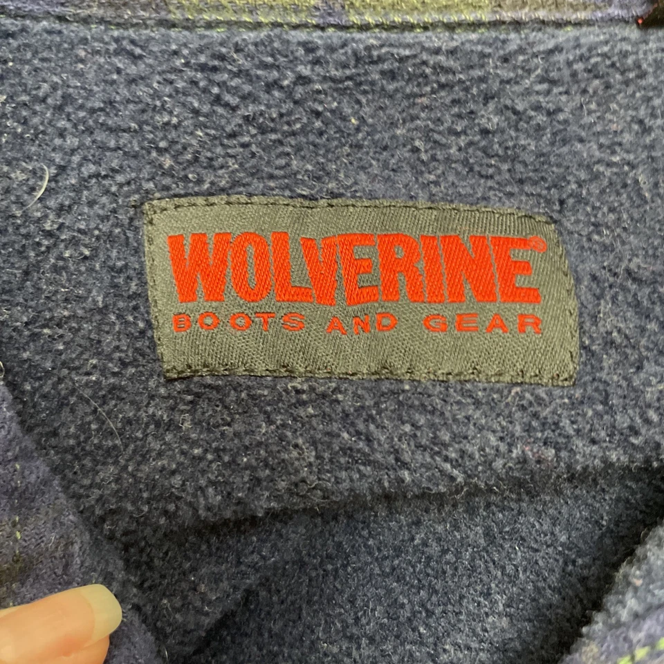 Jaqueta Wolverine Shacket Camisa Masculina M Relógio Preto Xadrez Flanela Forrada de Lã - Imagem 3 de 4