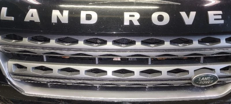 Guardabarros izquierdo conductor Land Rover LR4 10-16 Foto 4 de 4