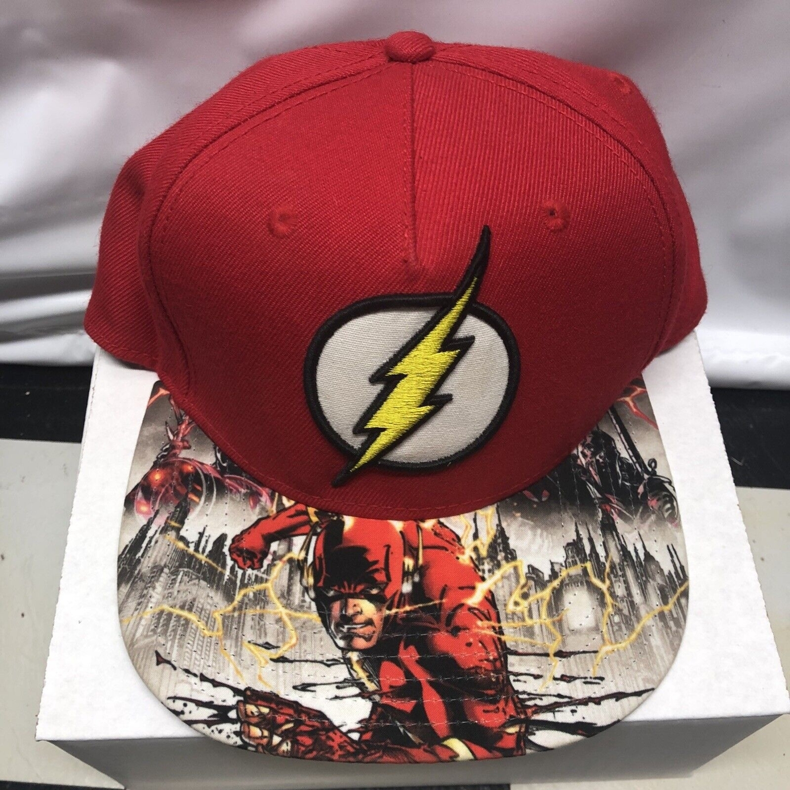 The Flash DC Comics Snapback Adjustable Hat Cap R… - image 7