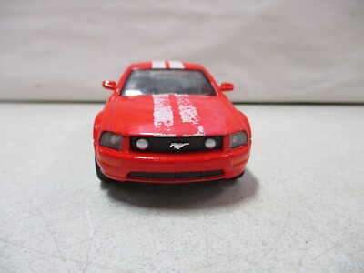 Miniatura Ford Mustang GT 2006 Kinsmart 1:38 Metal E Fricção Amarelo | Brasil - Foto 9