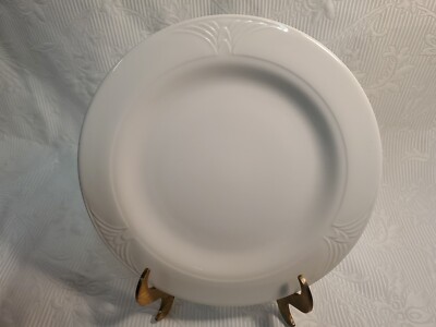 RARE Vtg Syracuse China - Cafe Royal White Embossed Salad/Dessert Plate 7.25''