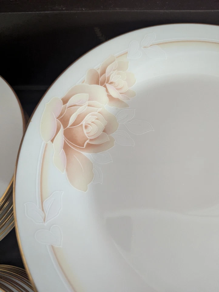 Juego de vajilla Noritake Devotion 7271 51 piezas Foto 4 de 4