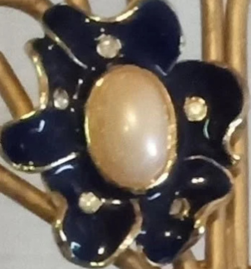 Vintage Navy Polka-Dot Flower Studs Earrings - image 3