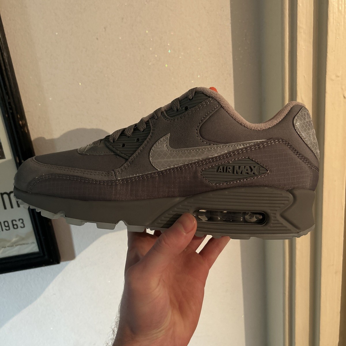 basement glasgow air max 90