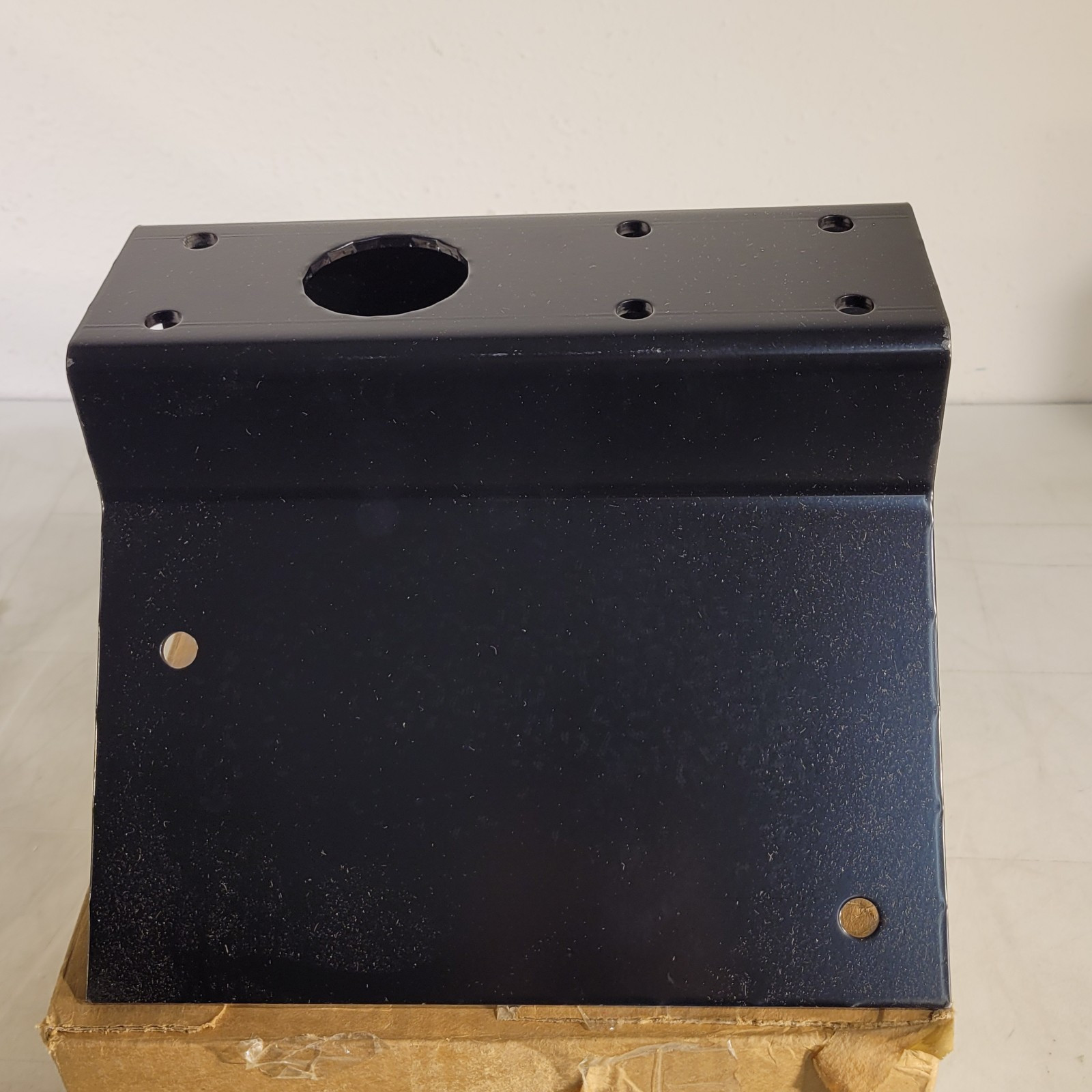 Videolarm CA2 Corner Mount Bracket Max Load 150lb Camera Mount 793821000068