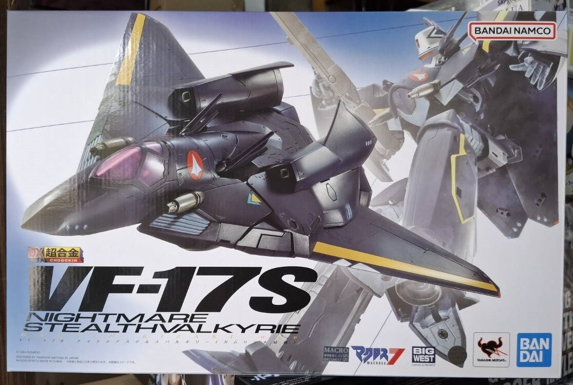 DX Chogokin Macross 7 VF-17S Nightmare Stealth Valkyrie Gamlin