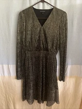 Stunning Gold Banana Republic Women’s Long Sleeve Cocktail Dress, Size Small