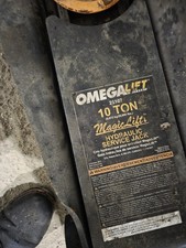 Omega Lift 10 Ton Hydraulic Jack