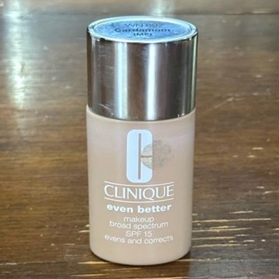 Clinique Even Better Broad Spectrum SPF15 Makeup Matte Foundation WN 69 Cardamon