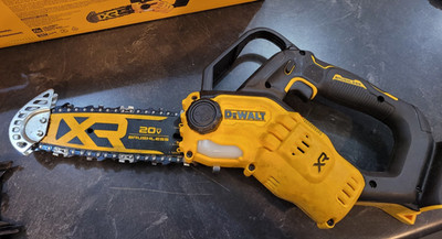 DEWALT DCCS623B 20V MAX 8'' Cordless Pruning Chainsaw For Parts