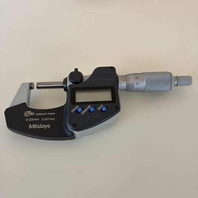 Mitutoyo 293-231-30 MDC-50MX Coolant Proof Digimatic Micrometer 25-50mm Used