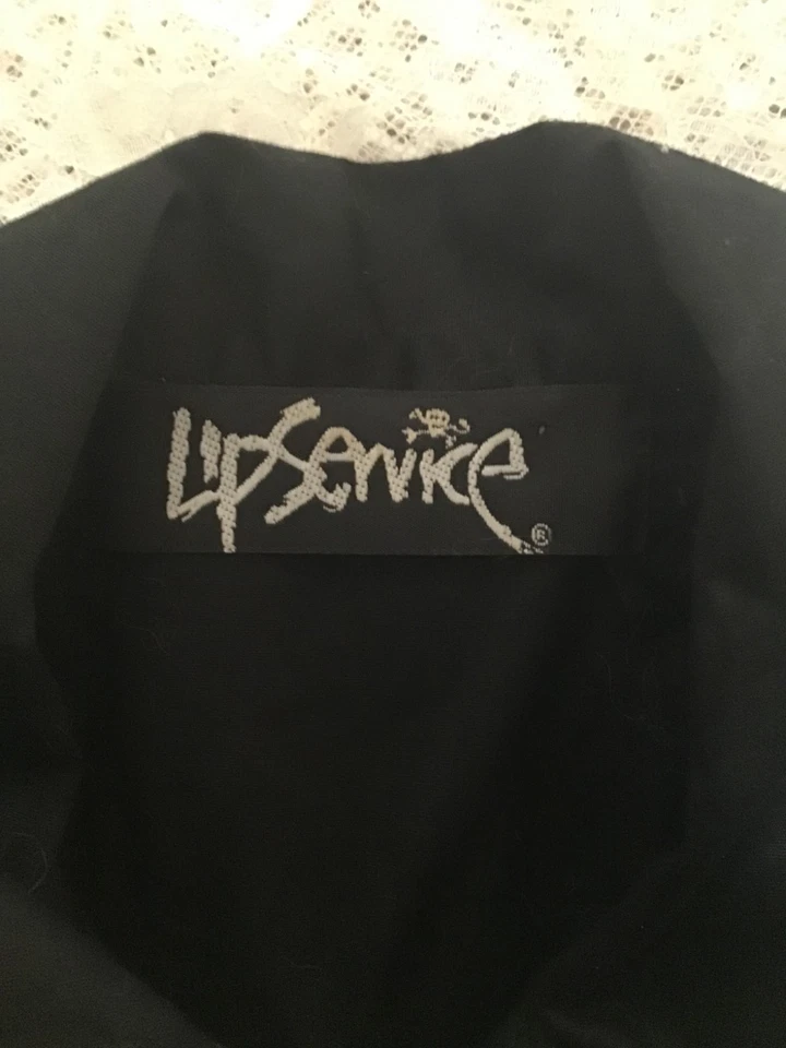 Lip Service 90 年代复古 Hot Topic Corporate Goth 纽扣衬衫 S 码 S 码 — 第 4/4 张图片