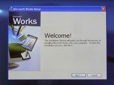Microsoft Works 8.5 PC CD-ROM 2005 productivity software for Windows XP/Vista