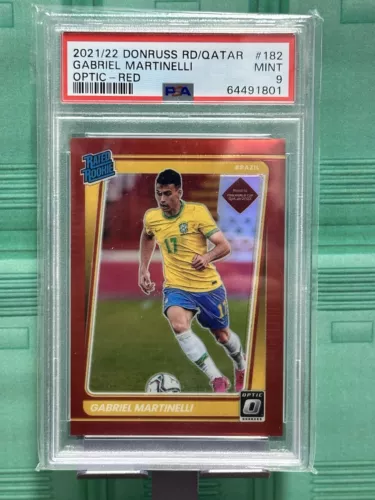 2021-22 Donruss Road To Qatar GABRIEL MARTINELLI RC OPTIC RED #182 PSA 9
