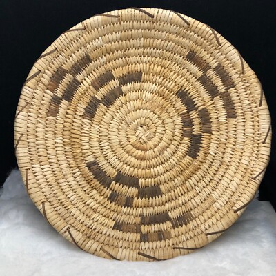 Vintage Lg Papago Tohono O'Odham Coyote Tracks Native American Woven Tray Basket