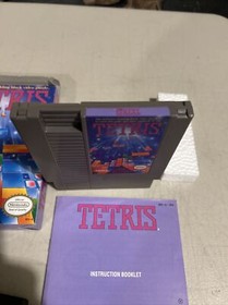 Tetris (Nintendo, 1989) NES Comes with Box, Sleeve, & Manual