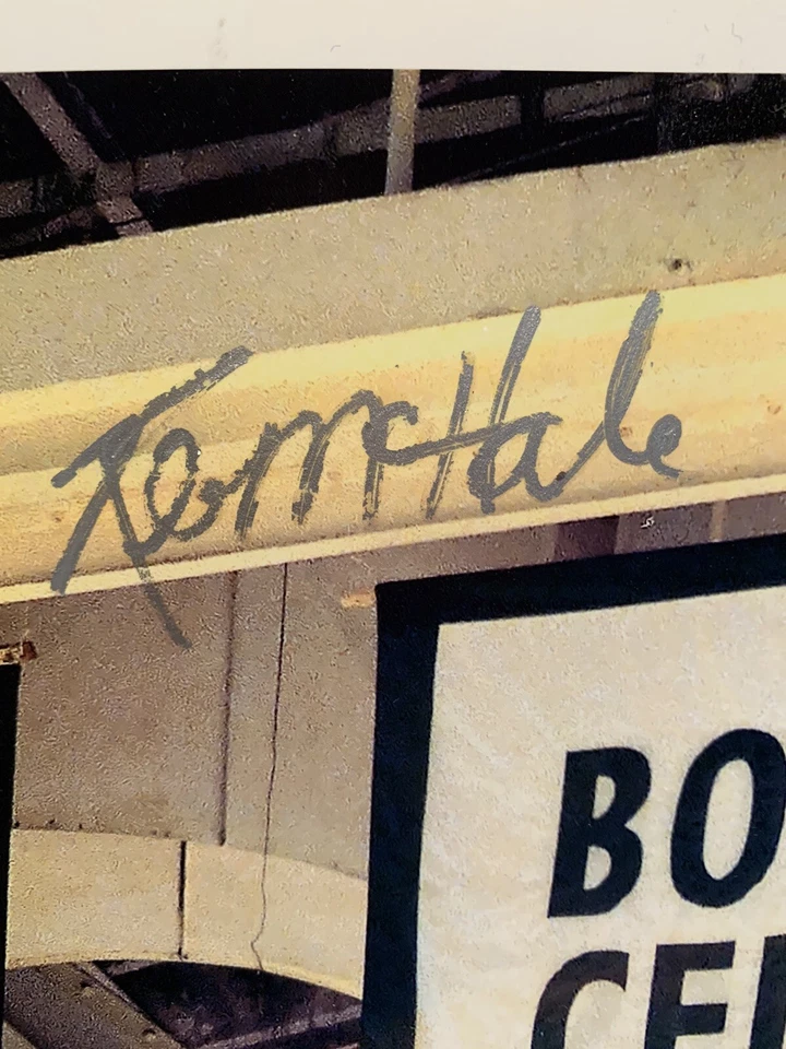 KEVIN MCHALE & ROBERT PARISH BOSTON CELTICS AUTOGRAPHED 1986 BANNER 9x11 JSA COA - Image 3 of 4