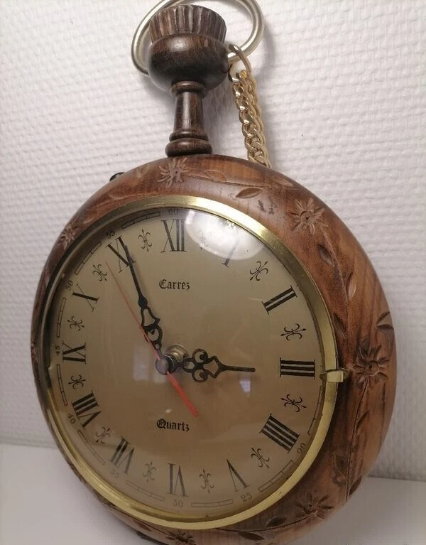 Horloge vintage CARREZ en forme de  montre à gousset - Photo 2/4