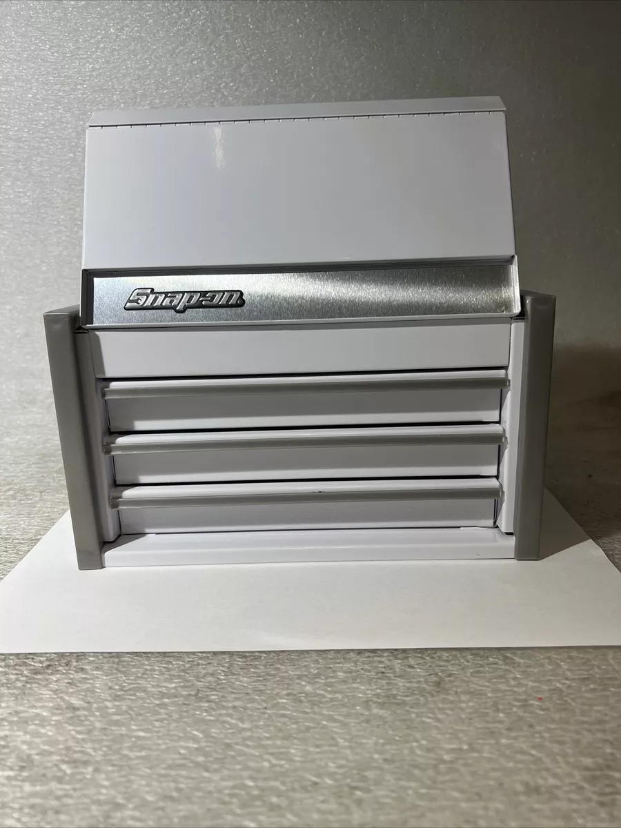 Snap on Mini Tool Box micro top chest white NEW KMC923APT