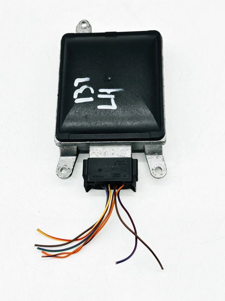 2011-2016 Porsche Cayenne 958 Passenger Right Blind Spot Alert Module 7P5910568D - Image 2 of 4