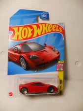 Hot Wheels McLAREN F1 The 90's RED 2024 9/10 Lt Wear Lower