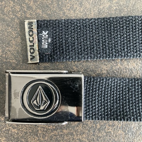 VOLCOM STONE SKATEBOARDS BLACK WEB BELT W BUCKLE BOTTLE OPENER VTG 90S Y2K SKATE - Picture 9 of 9