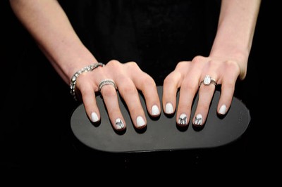 Anne Hathaway 19th Screen Actors Guild Awards at The Shrine Audito- 2013 Photo 3
