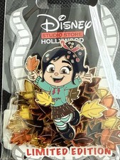 Disney DSSH Fall Leaves Series Vanellope Von Schweetz LE 400 Pin 2024-NUEVO Y COMO NUEVO