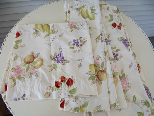 Set of Cafe Curtains w/ Valances Fruits on Ivory Background 8 Panels & 2 Valance