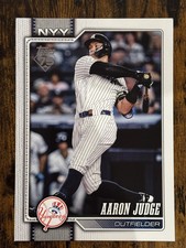 Aaron Judge 2026 Topps Series 1 Oversized Super Box Topper #1 New York Yankees
