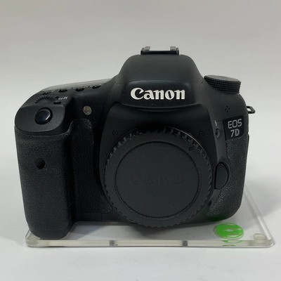 Canon EOS 7D DS126251 20.2MP Digital SLR DSLR Camera