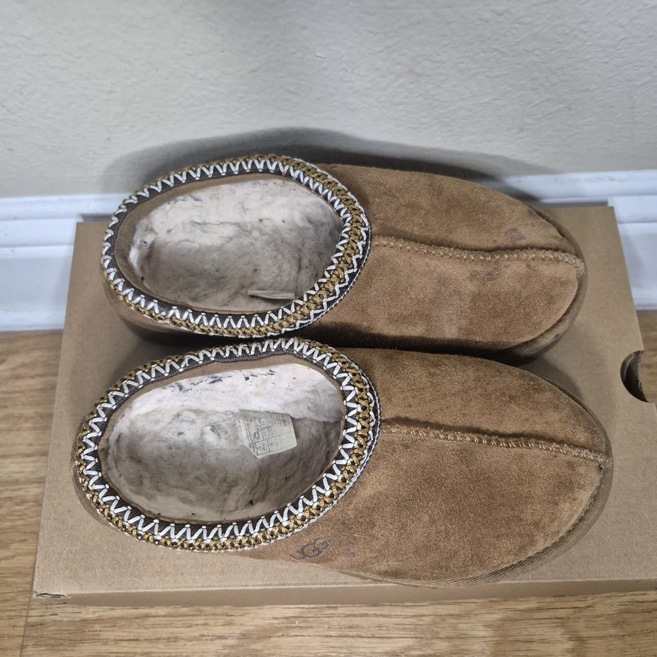 Zapatilla para mujer UGG Tasman sin cordones piel de oveja castaño 7 Foto 4 de 4
