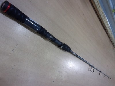 SHAKESPEARE UGLY TUFF SPINNING ROD  4 foot 6 inch Medium power