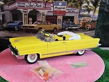 VINTAGE Sun Star Platinum Collection 1956 Lincoln Premiere Convertible NICE CAR 