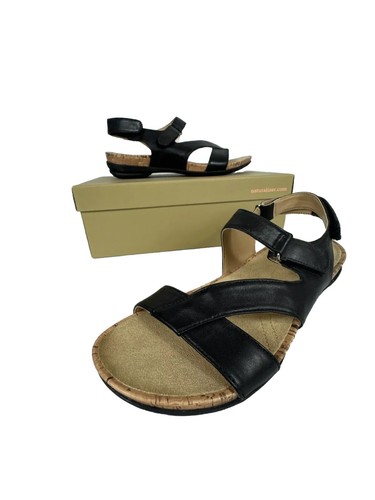 Naturalizer Heights Women's 7.5M Black Comfort Sandals