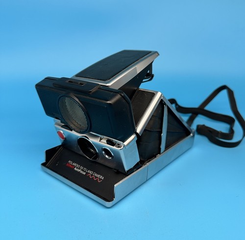Vintage Polaroid SX-70 Sonar AutoFocus Land Camera Instant Film Camera