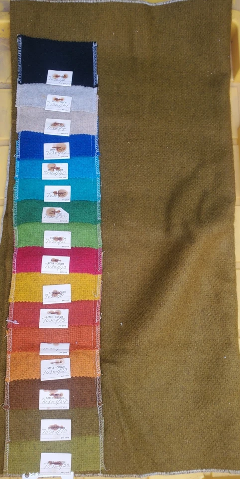 Vintage Anton Maix Inc. Bernadine 100% Wool Fabric 54" (7U30-1) Germany - Image 2 of 4