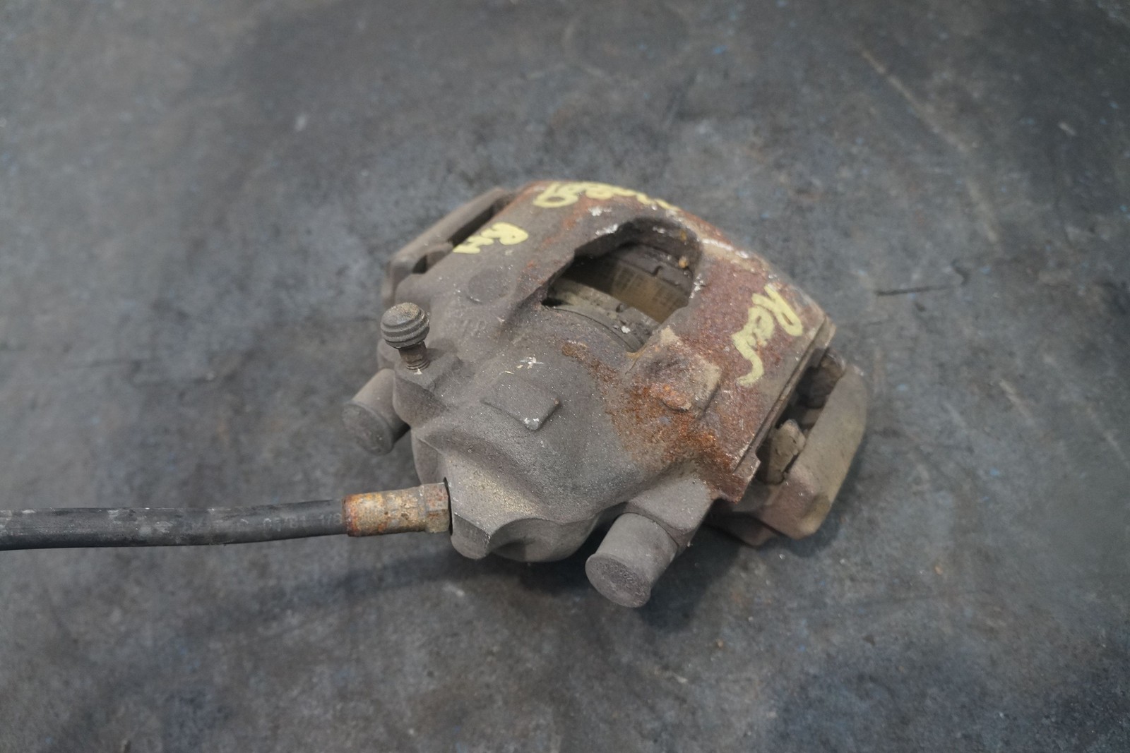 Rear Right Brake Caliper & Bracket OEM Ferrari Mondial 8 1982