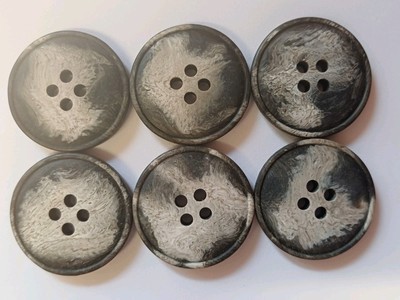 6 x 25 mm anthrazit grau weiß schattiert 4 Loch matt JACKE Mantel Knöpfe + Gratis Geschenk