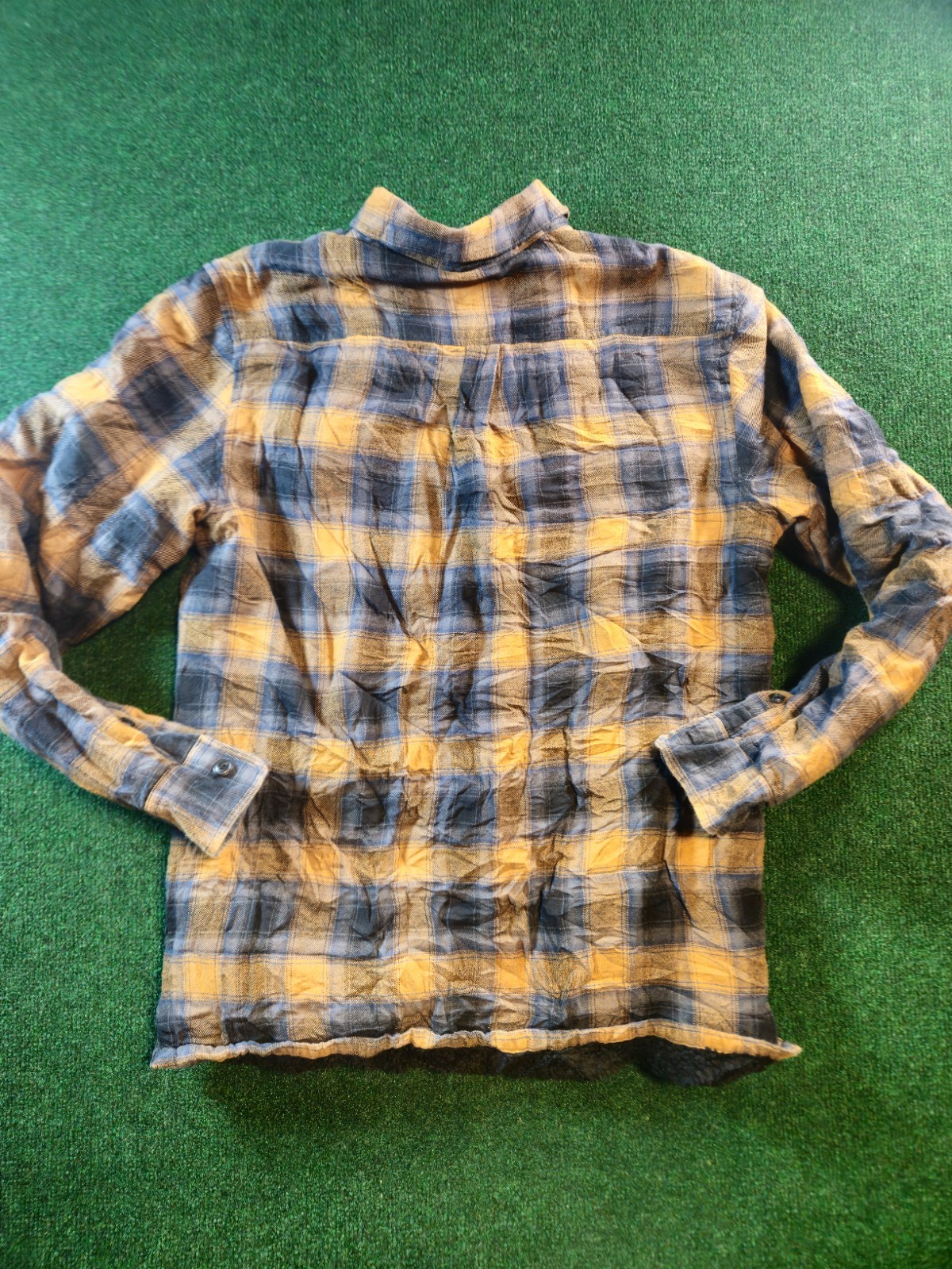 Vans Classic Fit Size Medium Yellow Plaid Soft Flannel Button Up Shirt Jacket image 2