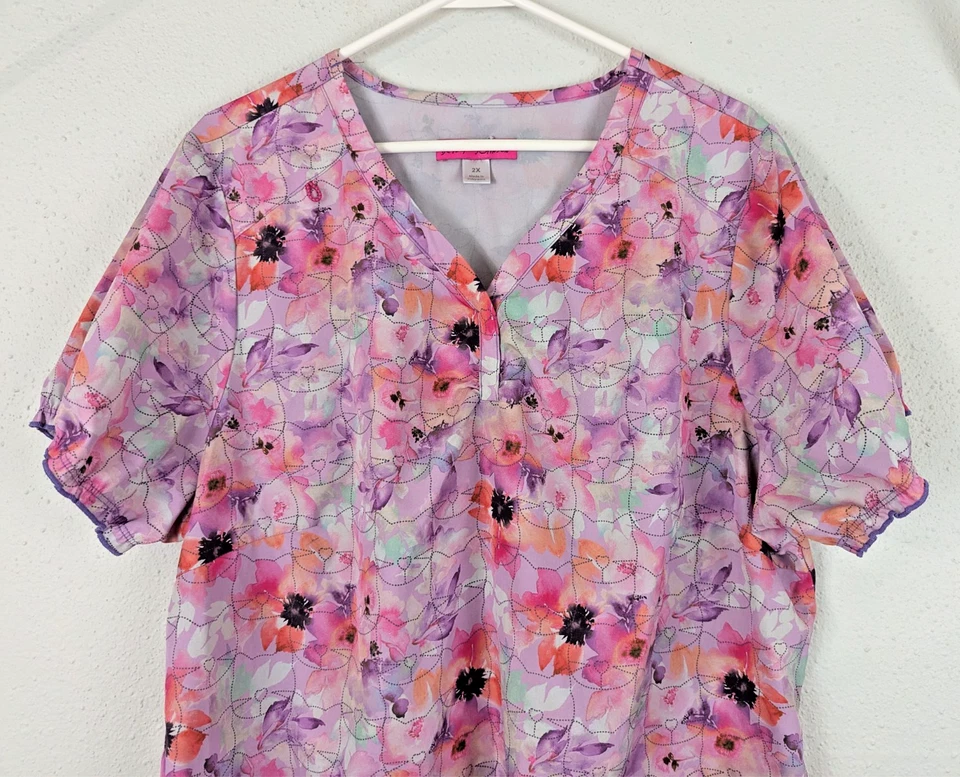 Betsey Johnson sz 2X Scrub Top multi color short sleeves medical nurse 0674 - Image 2 of 4