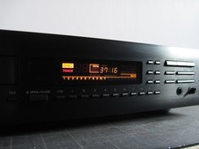 Yamaha CDX-730 Single CD Player Natural Sound no remote 