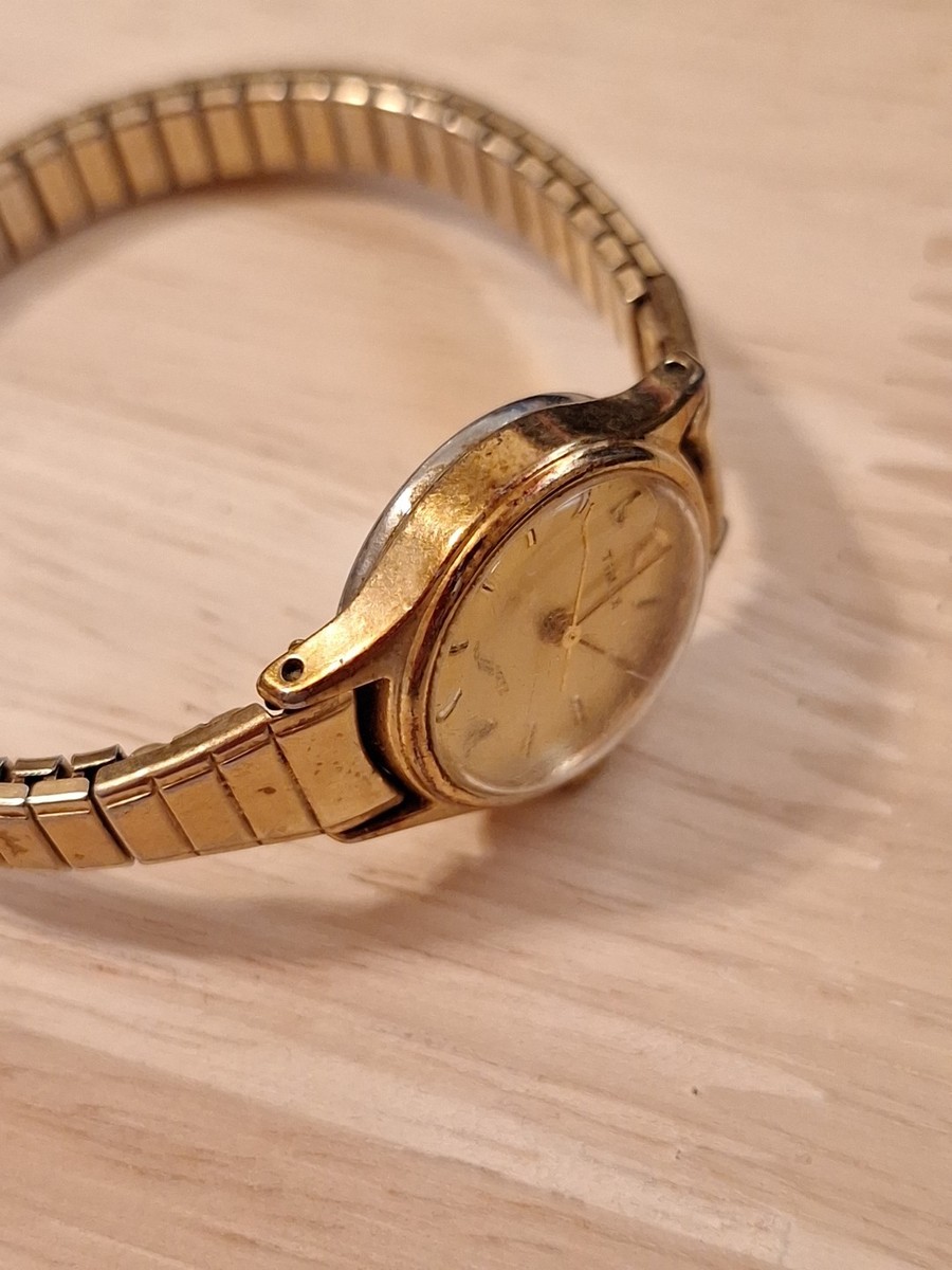 Vintage Timex Electric 80361 Gold Tone Ladies Watch‎ Sunburst Dial Bracelet Runs Vintage Ladies TIMEX Classic Gold Tone Watch, Sunburst Dial  main image 2