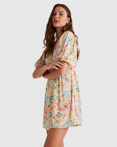 BNWT BILLABONG NEW SEASON YOUR FAVE TRUE ROMANCE MINI DRESS (MED/10) RRP $100 - Picture 4 of 6