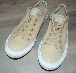 converse chuck taylor athletic shoes