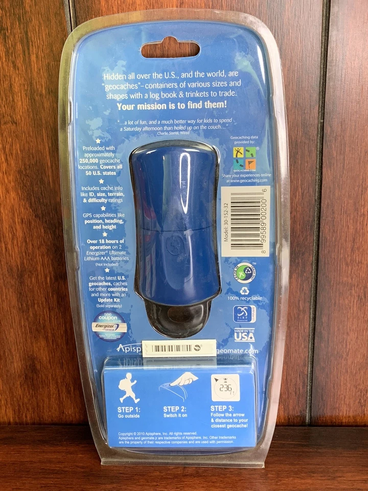 Geomate Jr Geocaching GPS Green/Blue 250k Preloaded Geocaches NEW IN PACKAGE - Image 2 of 3