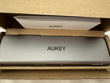 USB-C HUB Thunderbolt 3 Hub For MacBook 7 in 1 AUKEY CB-C76 USB-C/HDMI/ USB 3.0